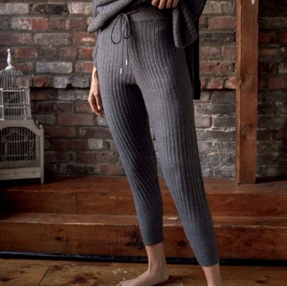 FREE PEOPLE - Around the Clock Jogger
